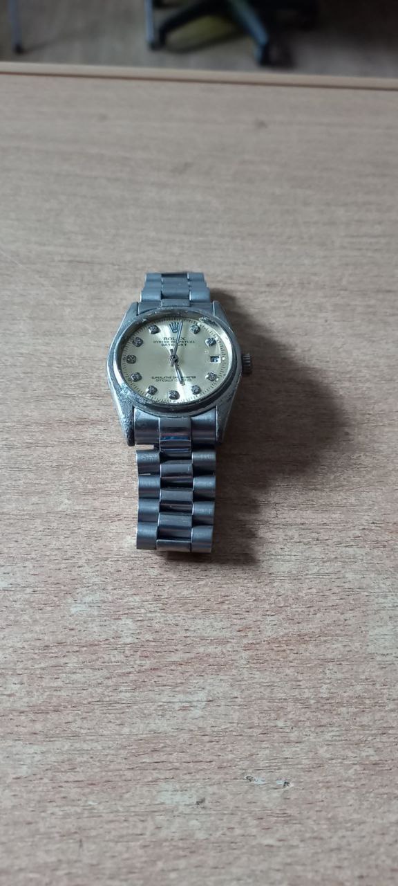 Наручные часы